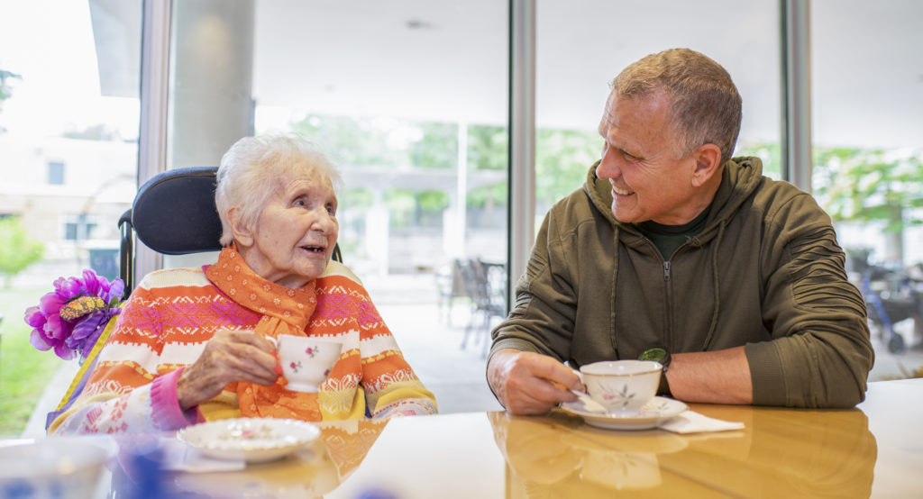 Dining Southlake Care Village